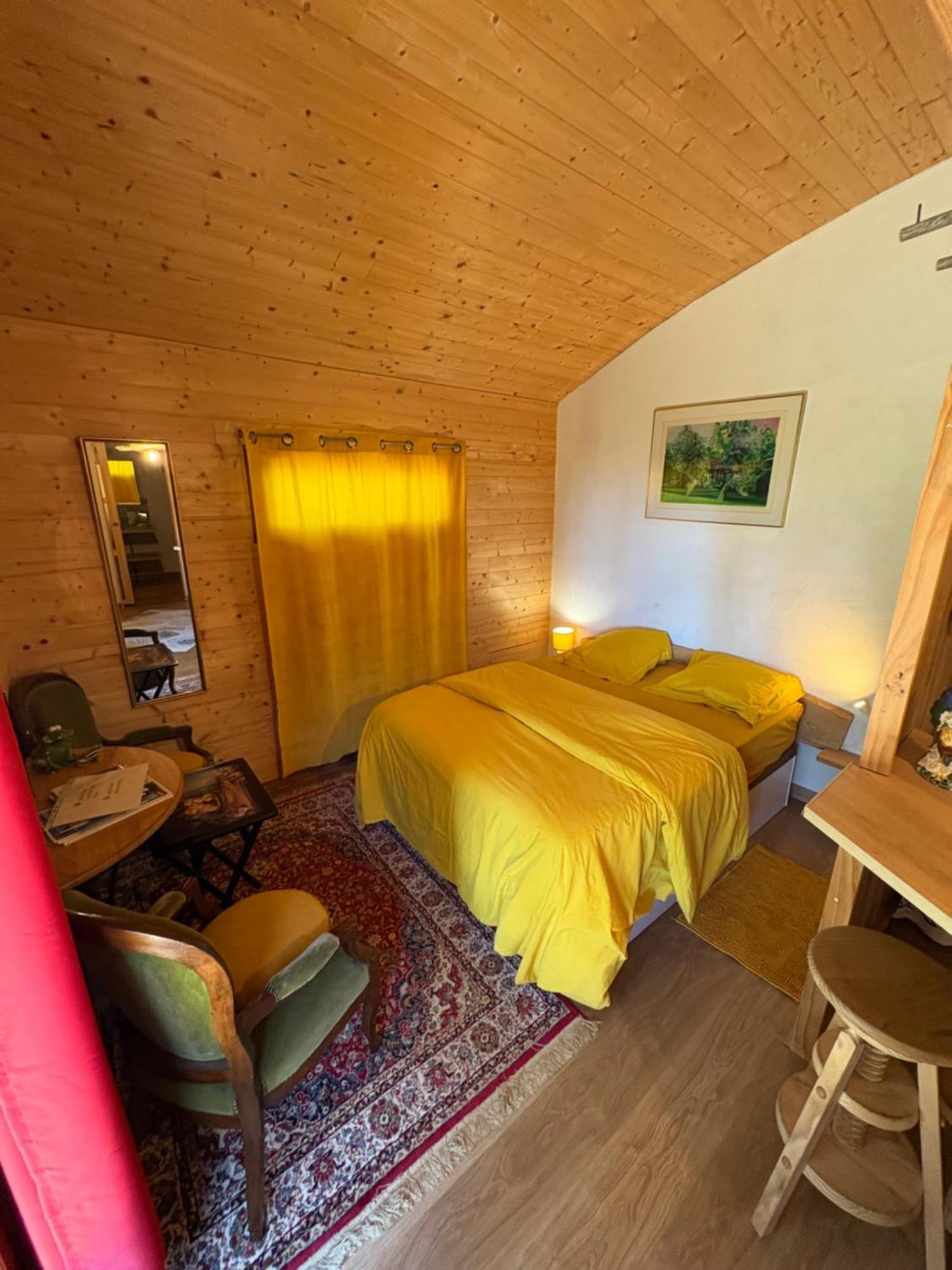 Chalet Grenouille Domaine De La Mamounette Champclause Esterno foto