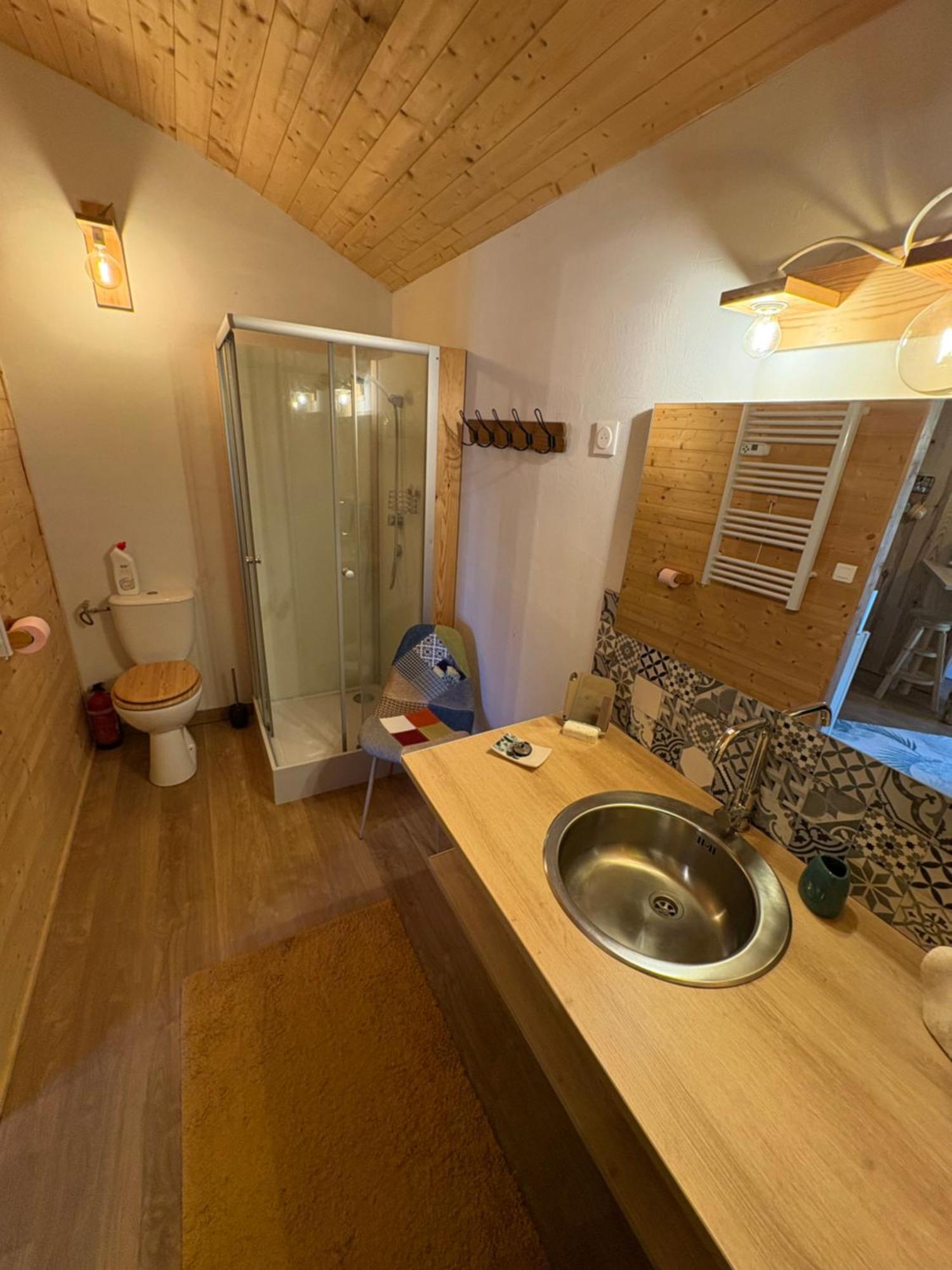 Chalet Grenouille Domaine De La Mamounette Champclause Esterno foto